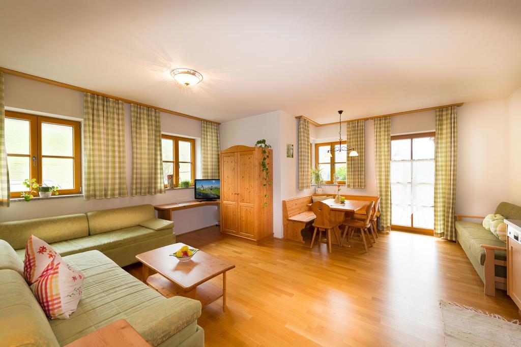 Ferienwohnung Mitterbichlhof St. Johann im Pongau Exterior foto